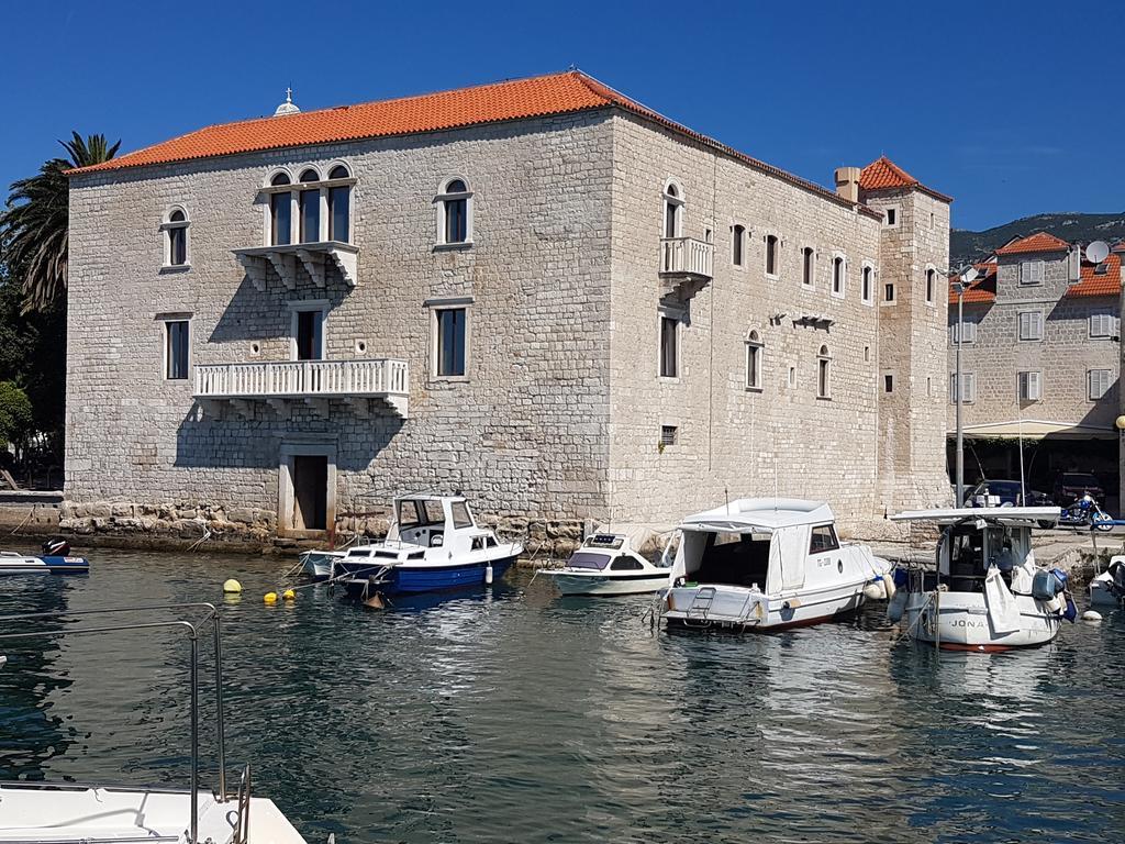 Apartment Roma Kaštela Eksteriør bilde